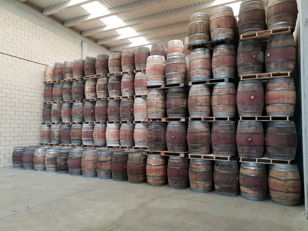 used wine barrels