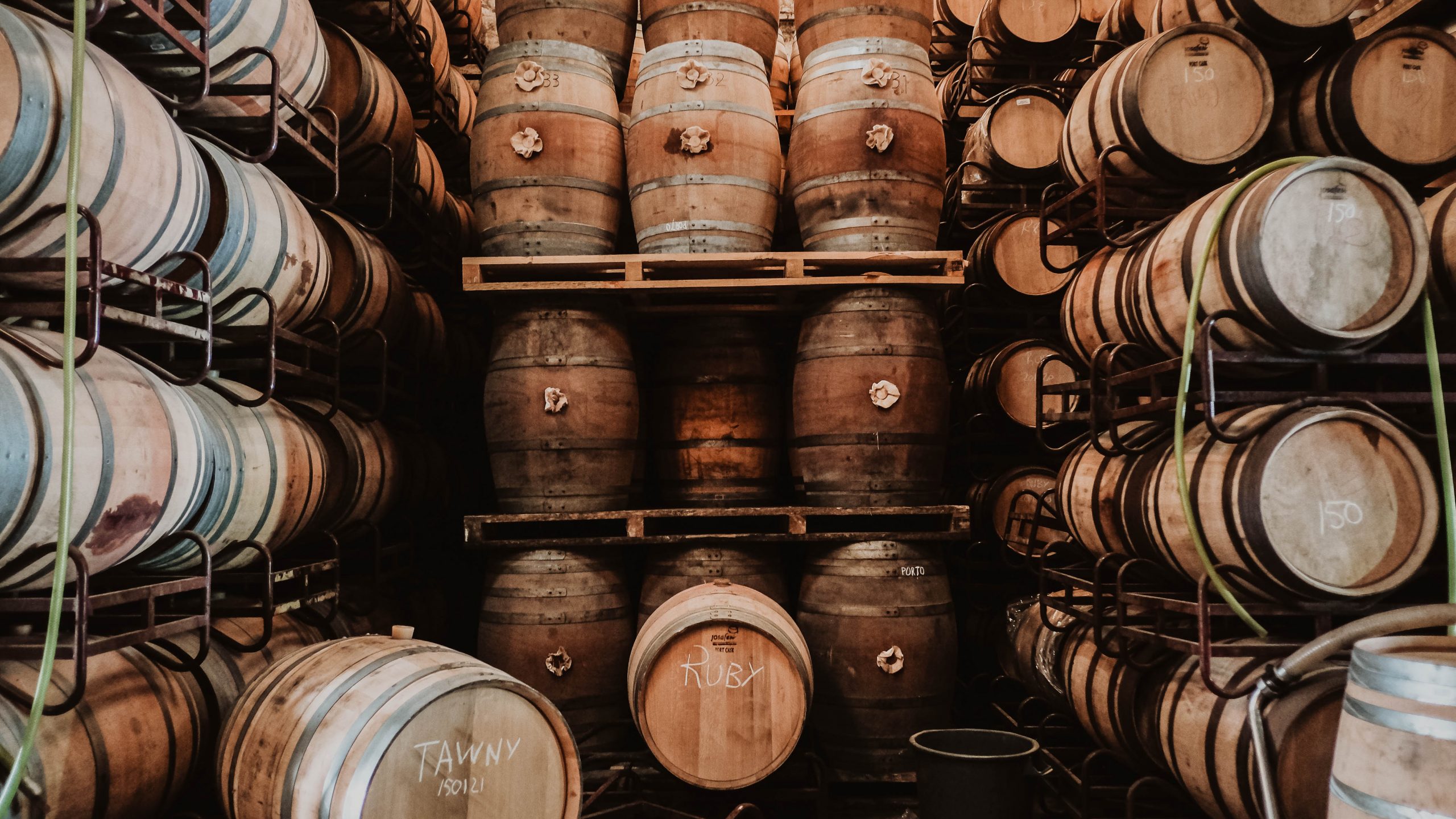 The Difference Between Tawny And Ruby Used Port Wine Barrels Luso Barrel
